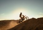 Dirt Bike Dubai Tour – Thrill Through the Dunes