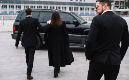 Why Professional Chauffeur Services Outperform Ride-Sharing Apps