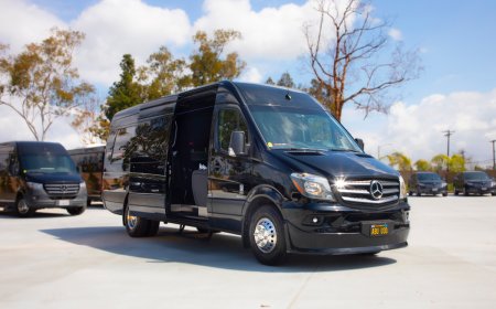 The Ultimate Guide to LAX Airport Limousine Service: Luxury, Comfort, and Reliability