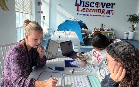 Why Online Classes in UAE Are the Future of Academic Success