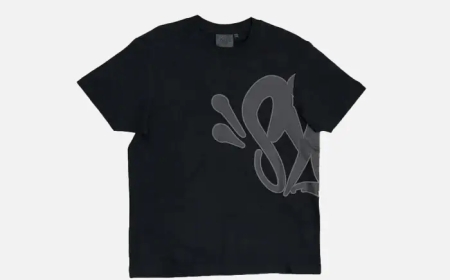 Syna World: A Streetwear Revolution Redefining Global Fashion Culture