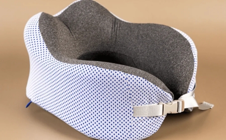 Elevate Your Travel Comfort in 2025 with the White Aerolite Neck Pillow
