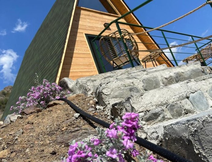 Reconnect with Nature in Our Serene Mountain Cabins